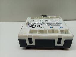 MÓDULO PORTA TRASEIRA ESQUERDA MERCEDES C180 2017 2018/