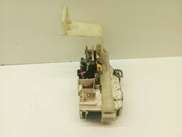 FECHADURA PORTA TRASEIRA DIREITA JEEP COMPASS 2012 A 2015