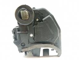 FECHADUR PORTA/TAMPA TRAS DI RAV4 07/12 COROLLA 09/14 2 PINO