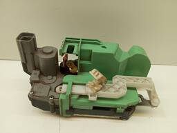 Fechadura Porta Traseira Esquerd Punto Linea Idea Uno Vivace