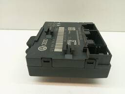 MODULO PORTA TRASEIRA DIREITA AUDI Q7 2010 2011 A 2015