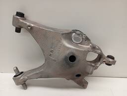 BANDEJA TRASEIRA DIREITA VOLVO XC60 T8 2018 2019 A 2023