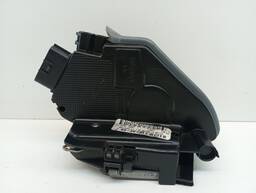 Fechadura Porta Traseira Esque Sentra  Kicks 2014/ Versa 21/