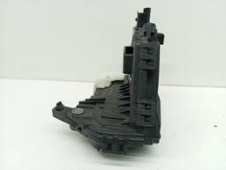 FECHADURA PORTA TRASEIRA DIREITA CADENZA 2011 2012 A 2016