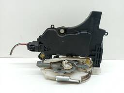 Fechadura Porta T. Esq Triton Dakar Lancer \17 outlander \13