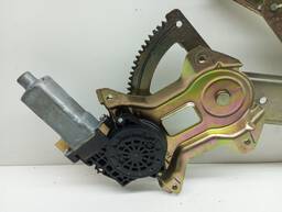  MAQUINA VIDRO DIANTEIRA ESQUERDA BYD E5 2018/