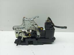 FECHADURA PORTA TRSEIRA DIREITA SSANGYONG ACTYON KYRON 08/