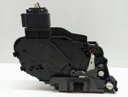 FECHADURA PORTA TRASEIRA DIREITA FOCUS 2009 2010 2011 A 2013