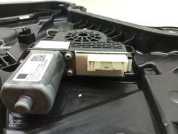 MAQUINA VIDRO DIANTEIRA DIREITA BMW 118 2020/