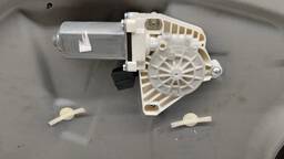 MÁQUINA DE VIDRO PORTA DIAN ESQ MERCEDES CLASSE B 08 A 11