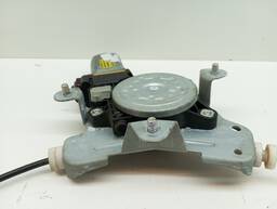 MÁQUINA DE VIDRO PORTA DIANTEIRA ESQUERDA KORANDO 11 A 2018