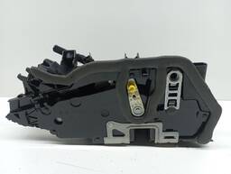 FECHADURA PORTA DIANTEIRA DIREITA BMW 118 320I 2020 2021/