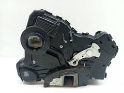 FECHADURA PORTA DE COROLLA 03/14 HILUX SW4 06/15 RAV4 07/18