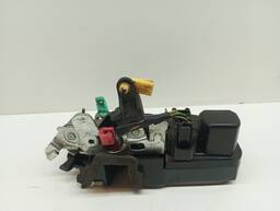 FECHADURA PORTA DIANTEIRA ESQUERDA CHRYSLER 300C 2006 2007