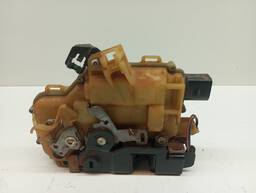 FECHADURA PORTA TRASEIRA ESQUERDA GOLF POLO BORA 98 A 2013	