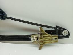 MÁQUINA DE VIDRO PORTA TRASEIRA DIREITA AMAROK 2011/ ELÉ