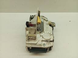 FECHADURA PORTA DIANTEIRA DIREITA JEEP COMPASS 2012 A 2015