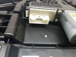 MAQUINA VIDRO TRASEIRA ESQUERDA BMW 118 2020 2021/