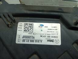 FAROL LADO DIREITO MERCEDES SPRINTER 2020 2021 2022/