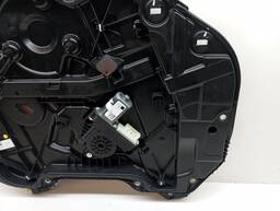 MAQUINA VIDRO TRASEIRA ESQUERDA BMW 118 2020 2021 2022/