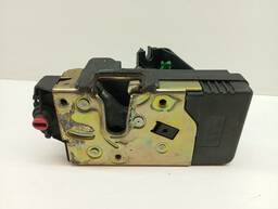 FECHADURA PORTA TRASEIRA DIREITA VECTRA 1997 A 2005 90503996