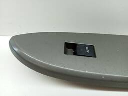 BOTÃO COMANDO VIDRO ELÉTRICO DIANTEIRO DIREITO COROLLA 2009/