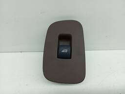 Botão  Vidro Elétrico Traseiro Direito Volvo XC60 T8 2019/  