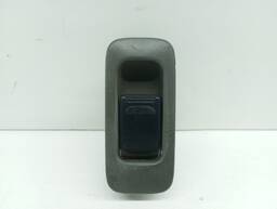 Botão Vidro Elétrico Dianteiro Direito Tracker 2001 2002/  