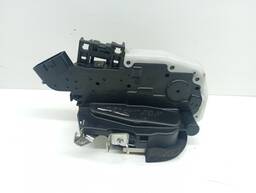 Fechadura Porta Traseira Esquerda Infinit F35 F50 2009/2013