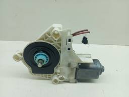 MOTOR VIDRO ELÉTRICO TRASEIRO ESQUERDO TOUAREG 2013/