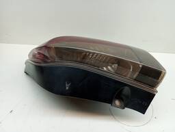 LANTERNA TRASEIRA DIREITA PALIO G3 04/17 BICOLOR