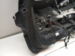 TAMPA TRASEIRA VOLVO XC 60 2019/2024