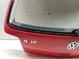 TAMPA TRASEIRA GOLF 1998 1999 A 2006