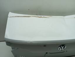 TAMPA TRASEIRA JETTA 2015 2016 A 2018