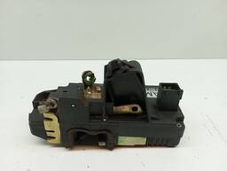 FECHADURA PORTA TRASEIRA DIREITA VECTRA 1997 A 2005 90503996