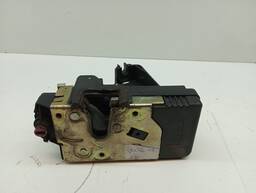 FECHADURA PORTA TRASEIRA DIREITA VECTRA 1997 A 2005 90503996