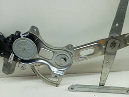 MÁQUINA DE VIDRO PORTA DIANTEIRA ESQUERDA RAV4 2007 A 2012