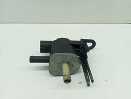 VÁLVULA CANISTER COROLLA 2009 2010 A 2014