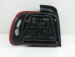 LANTERNA  TRASEIRA ESQUERDA LOGUS