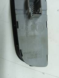 BOTÃO FAROL DESEMBAÇADOR FIAT SIENA 1.4 2017 224190400000