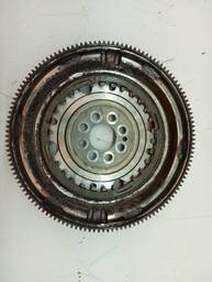 VOLANTE MOTOR AUDI  A3 1.8 TURBO 