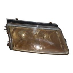 FAROL DIREITO PASSAT ALEMÃO 98 A 00 084411125 COM DETALHE