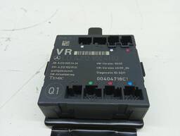 MÓDULO PORTA DIANT DIR MERCEDES C180 C200 2011 A 2014