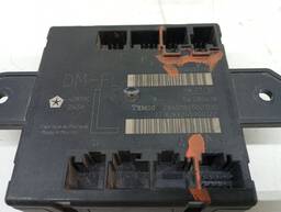 MÓDULO PORTA DIANTEIRO DIREITO DODGE JOURNEY 2.7 2007 A 2012