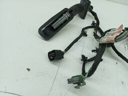 CHICOTE PORTA DIANTEIRA ESQUERDA ONIX PRISMA 2012 A 2020