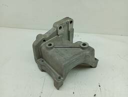 Suporte Compressor AC Hilux SW4 3.0 2005 a 2015