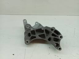 SUPORTA BOMBA DIREÇÃO HID FIAT FREEMONT 2013