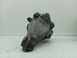 SUPORTE COXIM LADO ESQ MERCEDES C180 2012