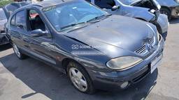 Sucata Renault Megane Sedan 2.0 2001