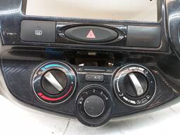 MOLDURA PAINEL COM COMANDO AC TOYOTA ETIOS 2015 A 2019